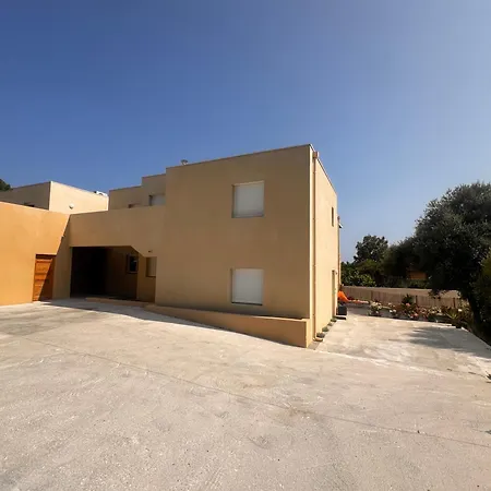 Apartment Spacieux T3 Emplacement Ideal *